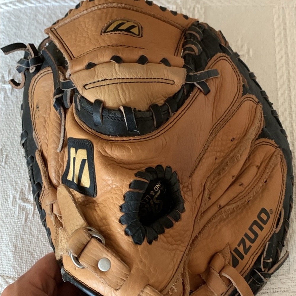 Mizuno GXC 100 Tan Baseball Glove